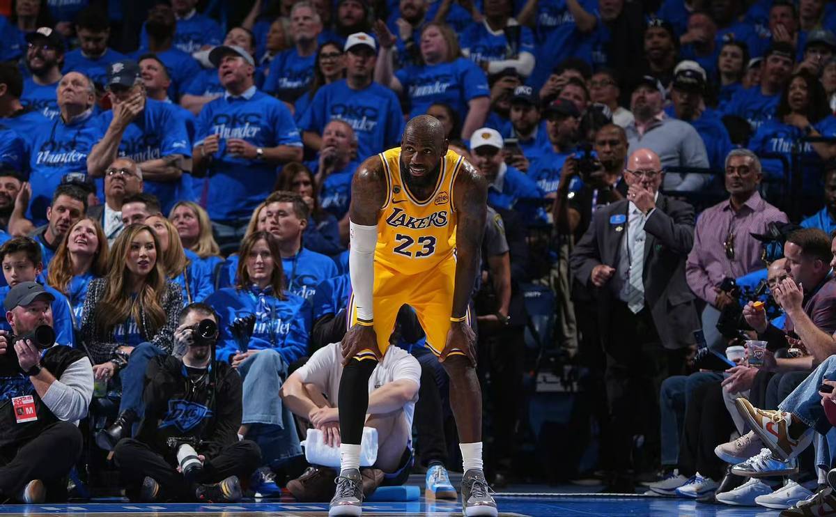 jiuyou.com-NBA十大最难打破的纪录！詹姆斯2项登顶；一人连打1192场